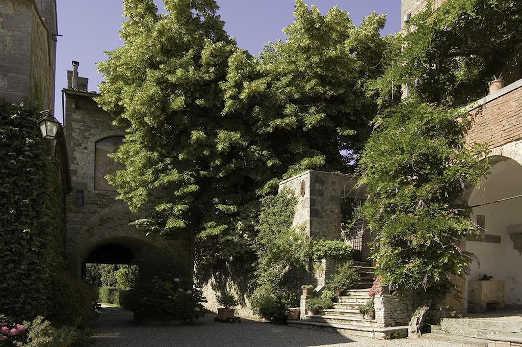 Aparthotel Castello Di Montalto Castelnuovo Berardenga Exterior foto